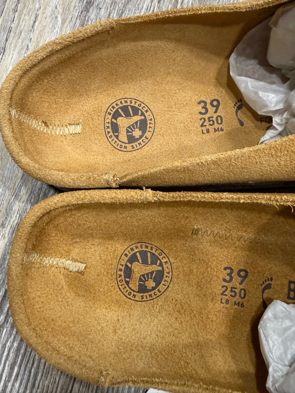 Birkenstock Buckley women Suede Slip-On Clog w/corduroy detail and gold buckle - Picture 4 of 8